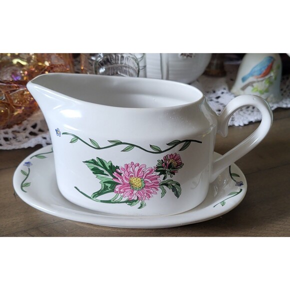 INTERNATIONAL Tableworks TERRACE BLOSSOMS - Gravy Boat with Underplate - Picture 1 of 7